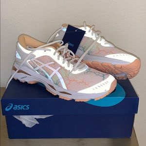 NEW ASICS GEL-KAYANO 24 LITE-SHOW with box